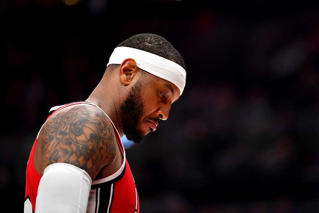 里程碑夜纽约尼克斯门线救险；德甲窗口期刷纪录；媒体盛赞；纪律约束更严格(定位沃尔坎先生在哪里)