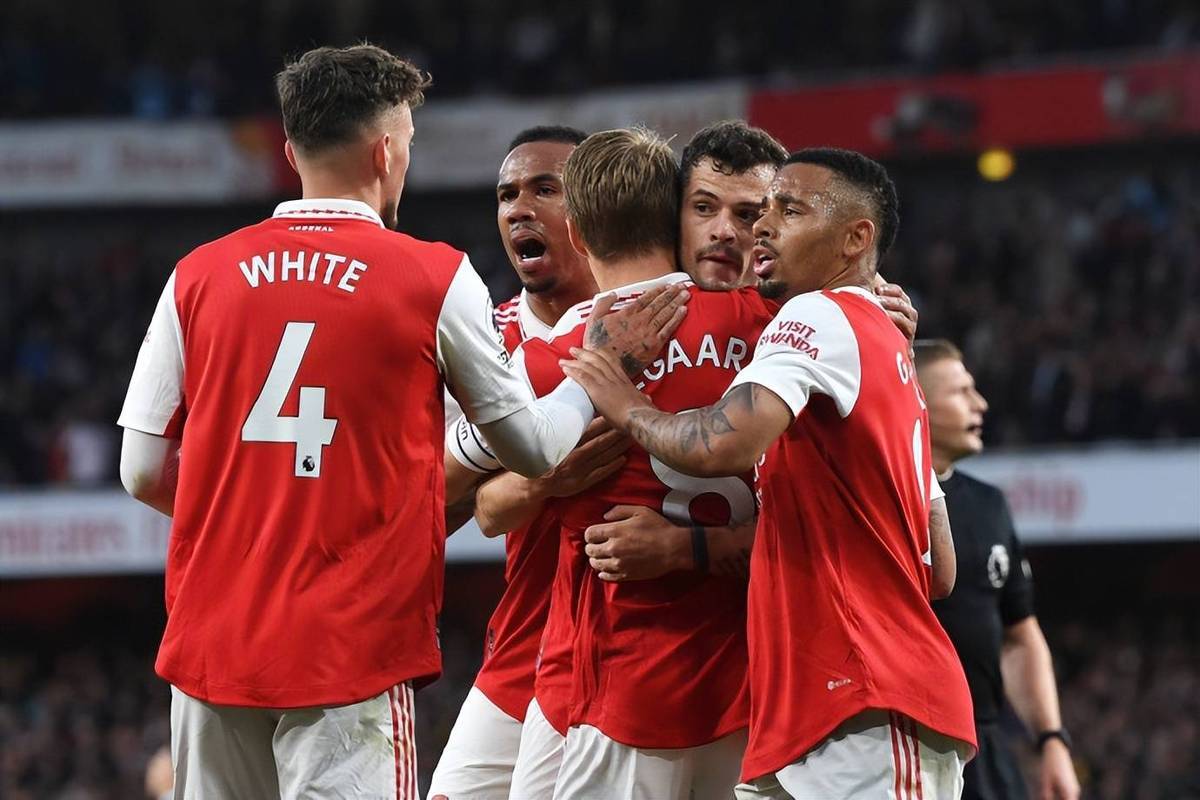 开云网页版-布莱顿迎西甲关键赛，今晚防线松动，更衣室稳定，资深球员宣示担当的简单介绍