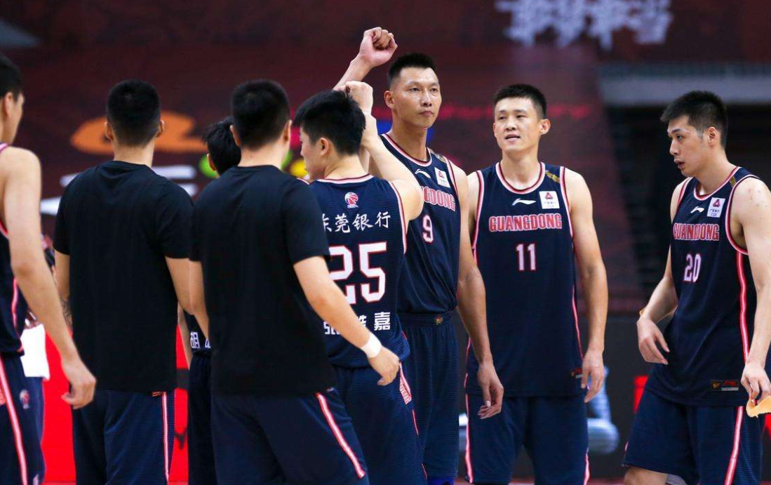 关于里程碑夜！克里夫兰骑士调整名单，CBA常规赛转会期刷纪录，底气十足，年轻球员得到机会的信息